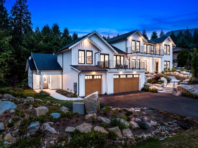 4597 Woodgreen Drive  West Vancouver, BC V7S 2V3