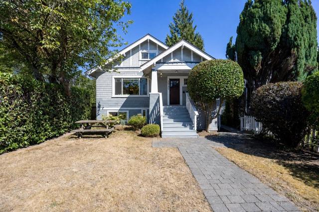 3035 5th Avenue W Vancouver, BC V6K 1T8