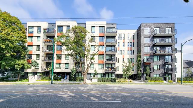 401-2235 Broadway E Vancouver, BC V5N 0J5