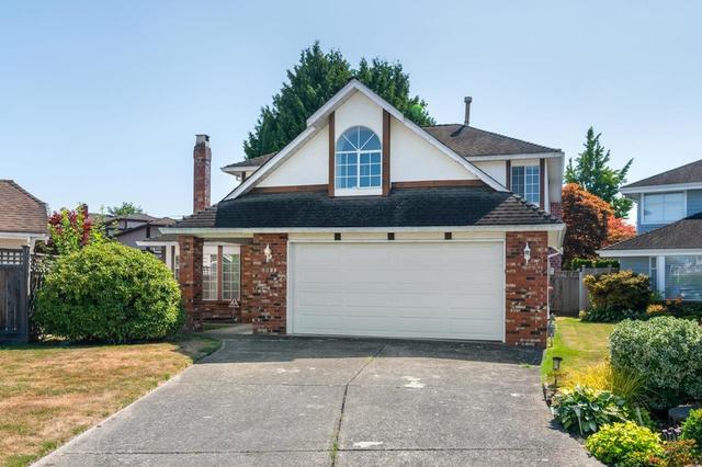 5811 Pearl Court  Richmond, BC V7C 5E5