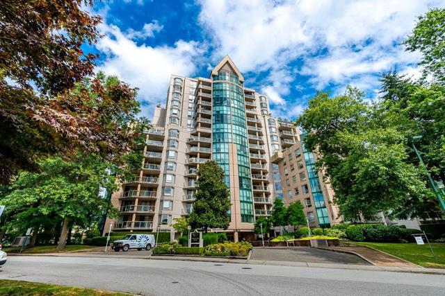 1602-1189 Eastwood Street  Coquitlam, BC V3B 7N5