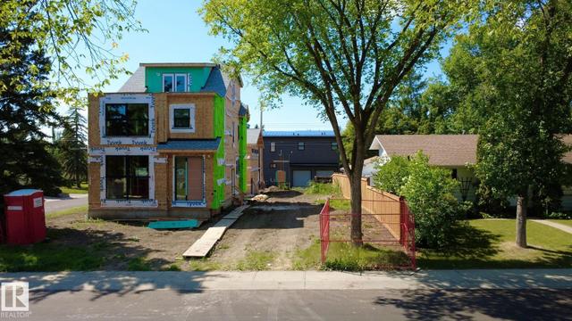 7806 145 Street NW  Edmonton, AB T5R 0S6