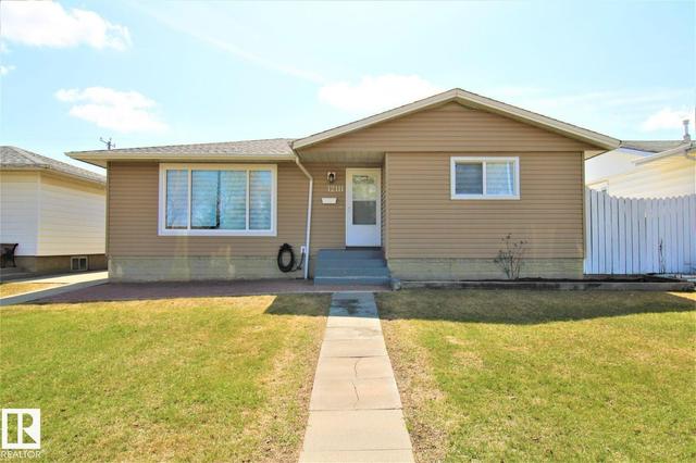 12111 137 Avenue NW  Edmonton, AB T5L 4C1