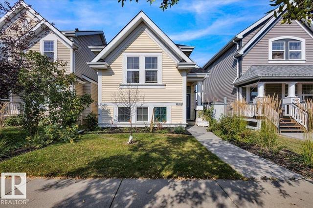 7608 15 Avenue SW  Edmonton, AB T6X 1M1