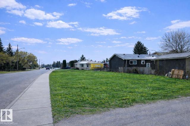 15236 94A Street  Edmonton, AB T5E 3X6