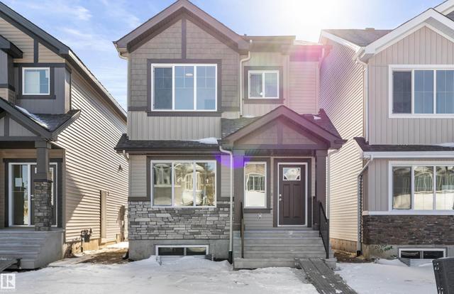20711 43 Avenue NW  Edmonton, AB T6M 3E3