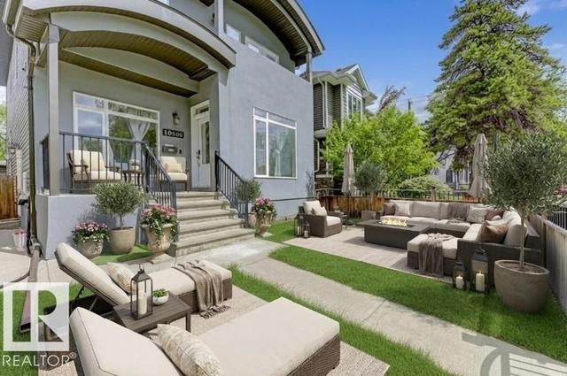 10806 72 Avenue  Edmonton, AB T6E 1A3