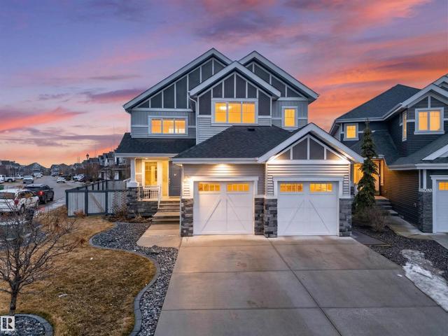 9037 24 Avenue SW  Edmonton, AB T6X 2C4