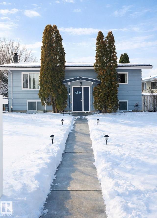 6807 DELWOOD Road  Edmonton, AB T5C 3A6