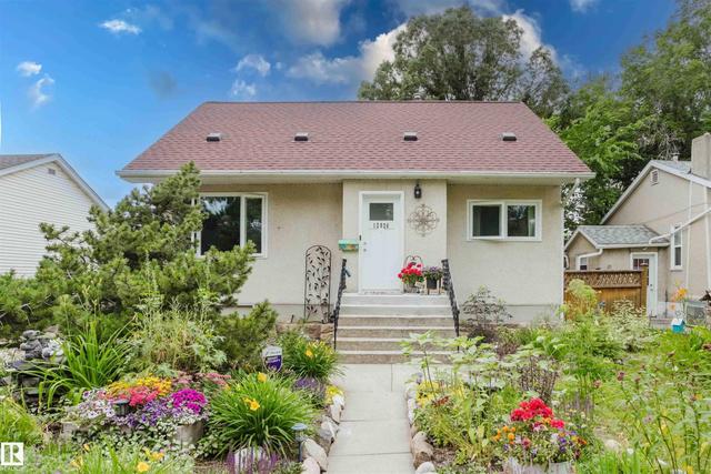 12026 104 Street NW  Edmonton, AB T5G 2L4