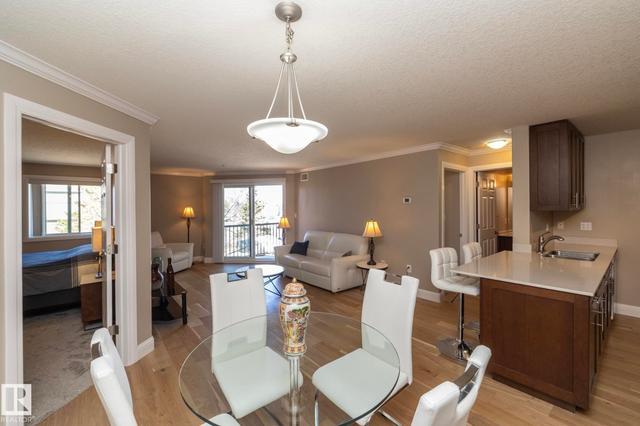 #209 13111 140 AV NW  Edmonton, AB T6V 0B1