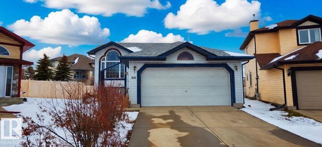 9218 163 Avenue  Edmonton, AB T5Z 3M8