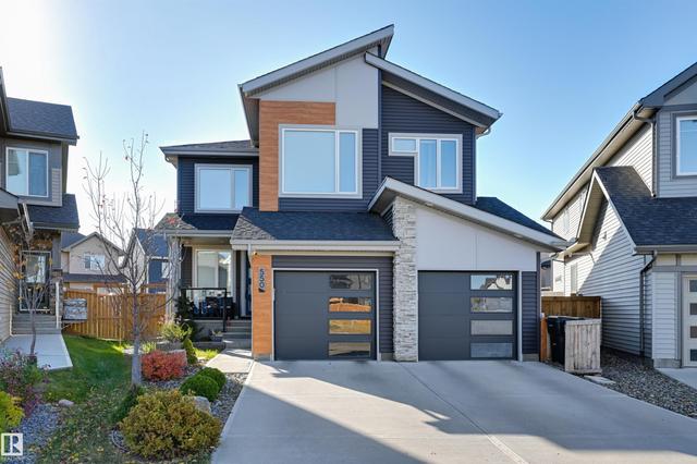 550 EAGLESON Wynd NW  Edmonton, AB T6M 0Y4