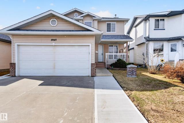 19019 49 Avenue  Edmonton, AB T6M 2T9