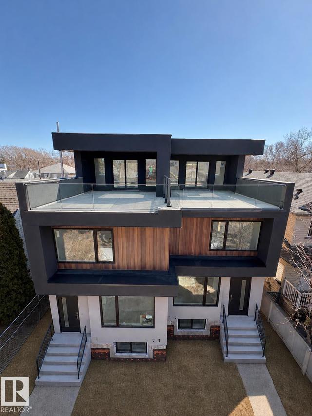 9007 92 Street  Edmonton, AB T6C 3R3