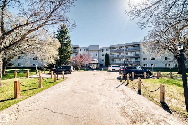 #423 5125 RIVERBEND RD NW  Edmonton, AB T6H 5K5