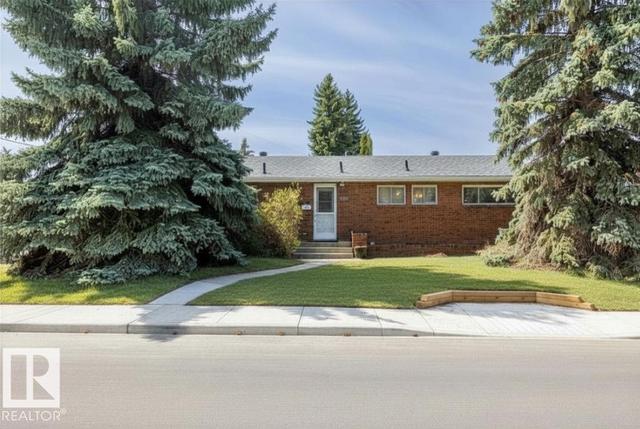 9732 64 Street NW  Edmonton, AB T6B 1R3