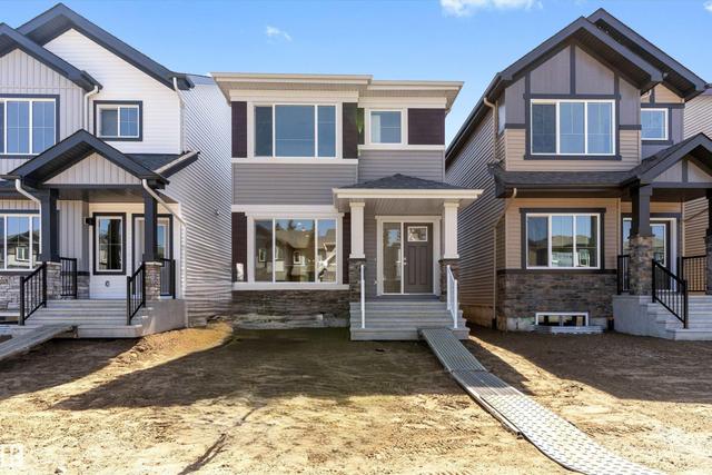 20703 43 Avenue  Edmonton, AB T6M 3E3
