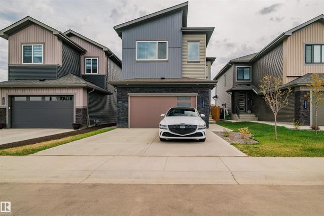 1367 SISKIN Wynd NW  Edmonton, AB T5S 0R3