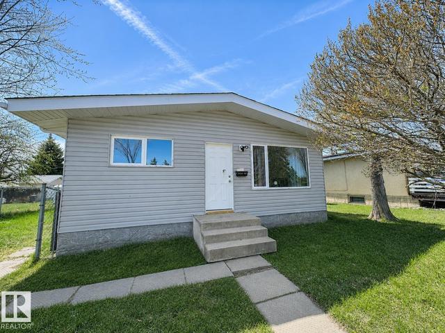 11519 137 Avenue  Edmonton, AB T5E 1Z5