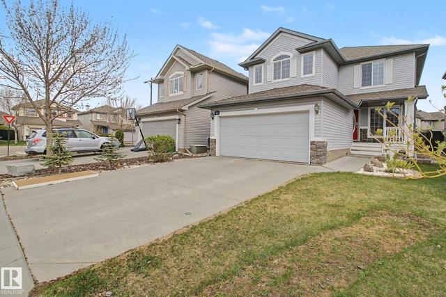 1922 ROBERTSON Crescent SW  Edmonton, AB T6W 1N8