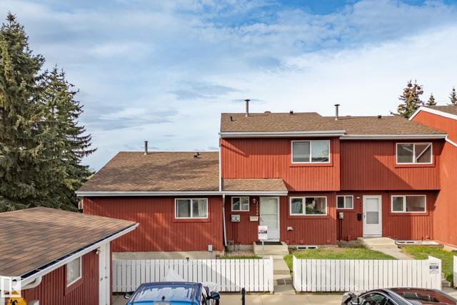 10688 Beaumaris Road NW  Edmonton, AB T5X 3N4