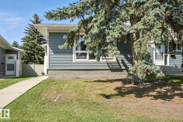 9963 171 Ave  Edmonton, AB T5X 4X2