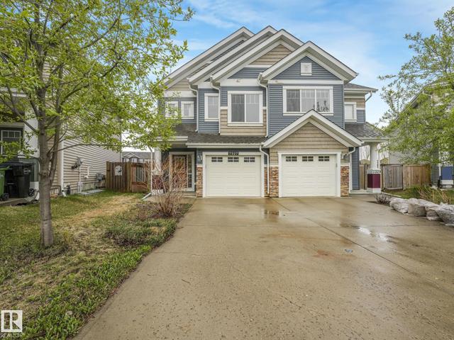 7327 24 Avenue SW  Edmonton, AB T6X 0V5