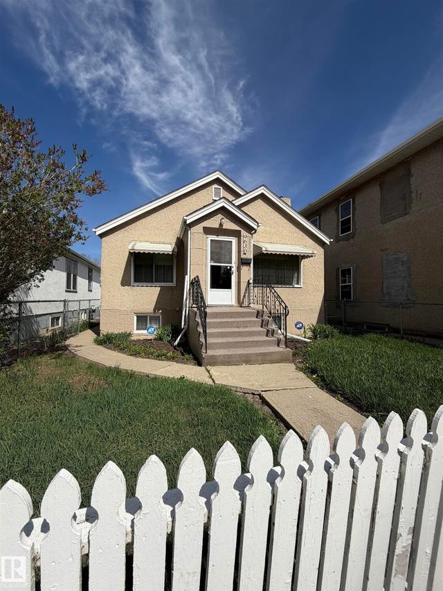 9630 106 Avenue NW  Edmonton, AB T5H 0N4