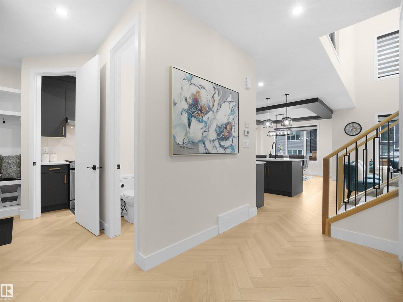 7214 Kiviaq Link, Edmonton, AB - Indoor Photo Showing Other Room