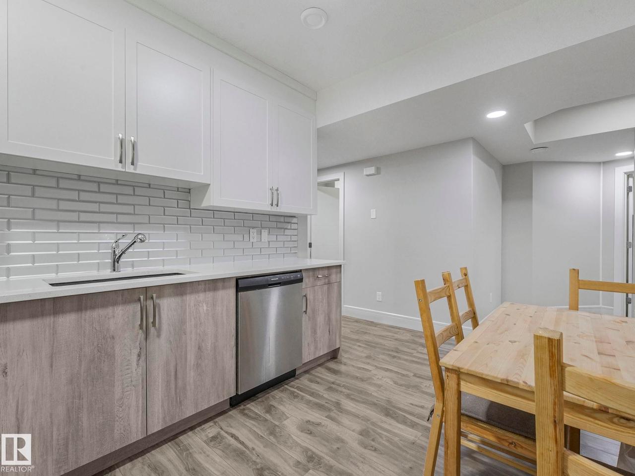 8641 Mayday Wynd Sw, Edmonton, AB - Indoor Photo Showing Other Room