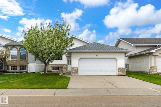 8604 157 Avenue NW  Edmonton, AB T5Z 3B3
