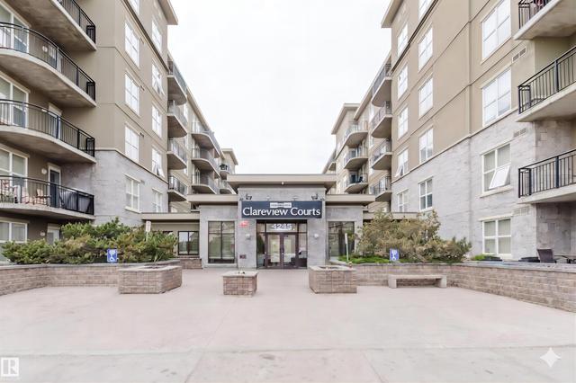 1-405 4245 139 Avenue  Edmonton, AB T5Y 3E8