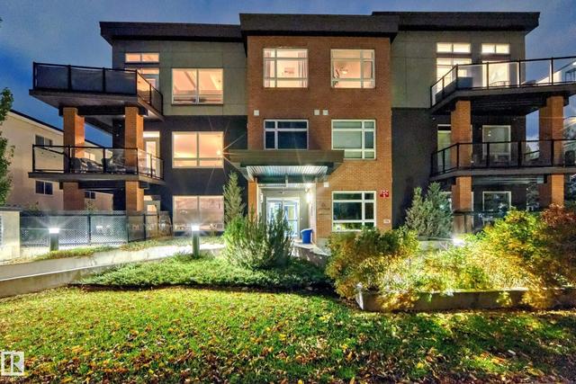 #303 10606 84 AV NW  Edmonton, AB T6E 2H6