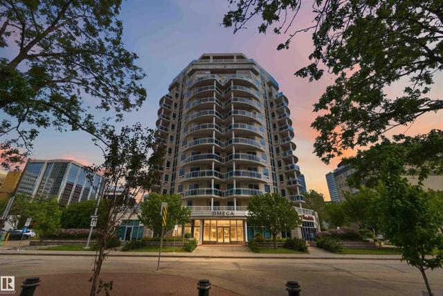 #901 10504 99 AV NW  Edmonton, AB T5K 1B2