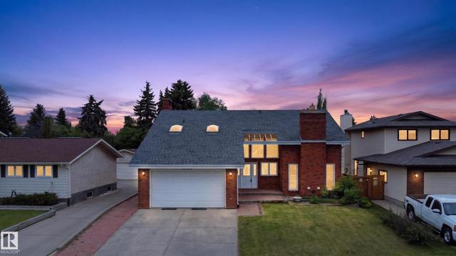 14808 55 Street NW  Edmonton, AB T5A 2N4