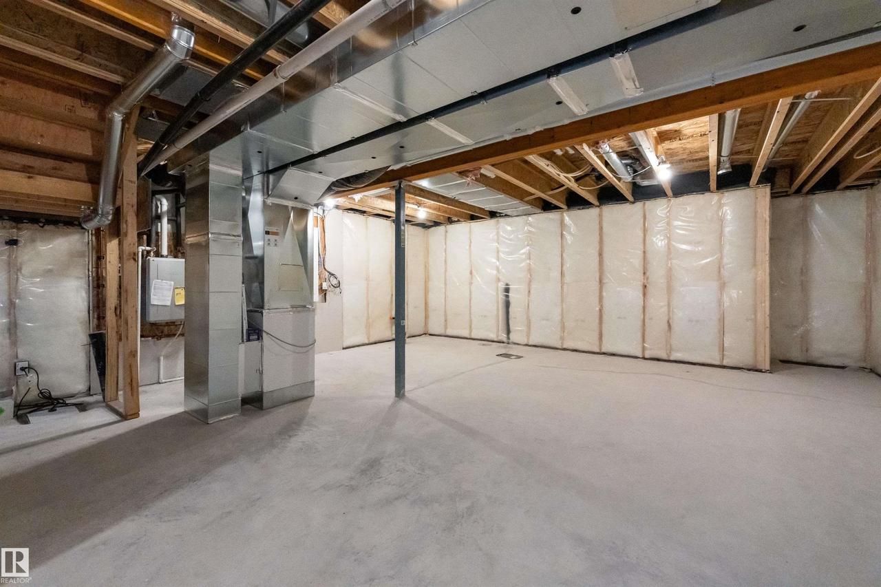2120 Muckleplum Crescent Sw, Edmonton, AB - Indoor Photo Showing Basement