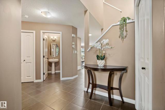 6715 19 Avenue  Edmonton, AB T6X 0L9