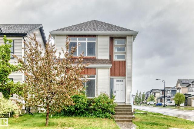 18103 77 Street  Edmonton, AB T5Z 0L8