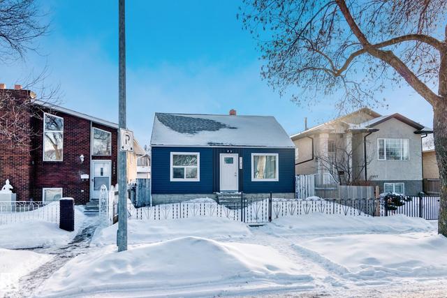 11429 89 Street  Edmonton, AB T5B 3T7