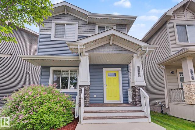 3343 WEIDLE Way SW  Edmonton, AB T6X 1T2