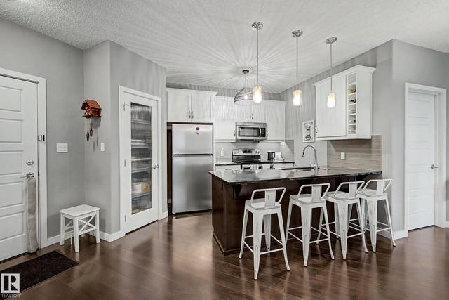 #410 1004 ROSENTHAL BV NW  Edmonton, AB T5T 7C6