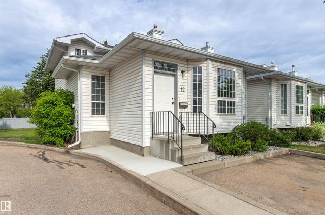 #12 3311 58 ST NW  Edmonton, AB T6L 6X3