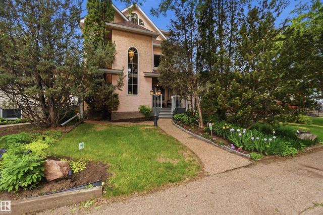 9730 95 Street NW  Edmonton, AB T6C 3X7
