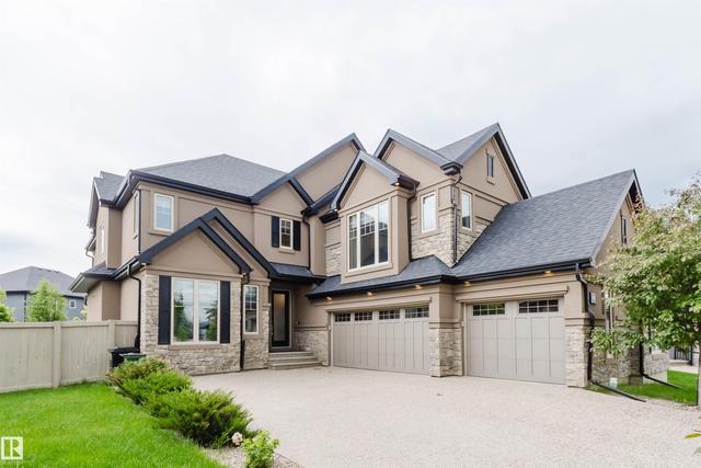 3435 KESWICK Boulevard SW  Edmonton, AB T6W 3B2