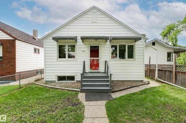 11605 91 Street NW  Edmonton, AB T5B 4A9