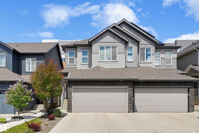 918 DANIELS Loop SW  Edmonton, AB T6W 4C8
