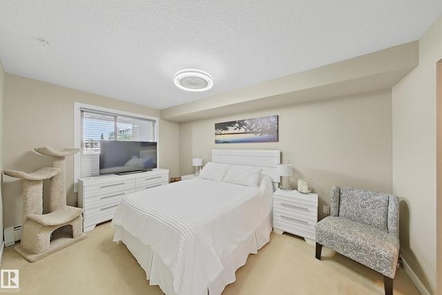 #117 3715 WHITELAW LN NW  Edmonton, AB T6W 2C3