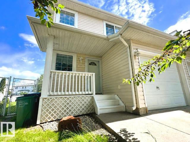 6828 159A Avenue NW  Edmonton, AB T5Z 3N9