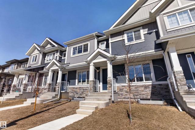 2422 TRUMPETER Way  Edmonton, AB T5V 1T8